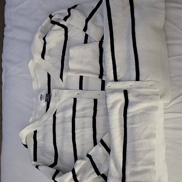 Cardigan - Picture 2 of 2